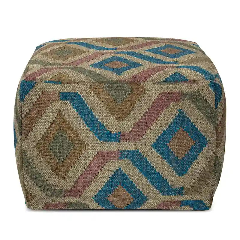 Pouf quadrato boho dal carattere originale